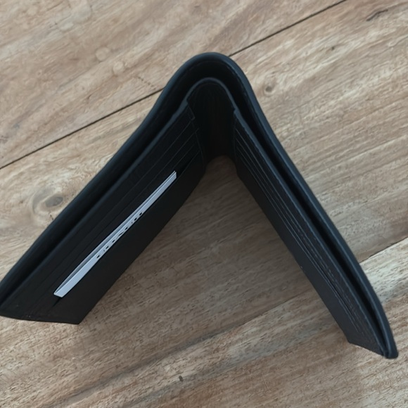 Coach Black Leather Men Wallet
NWOT - Picture 9 of 10